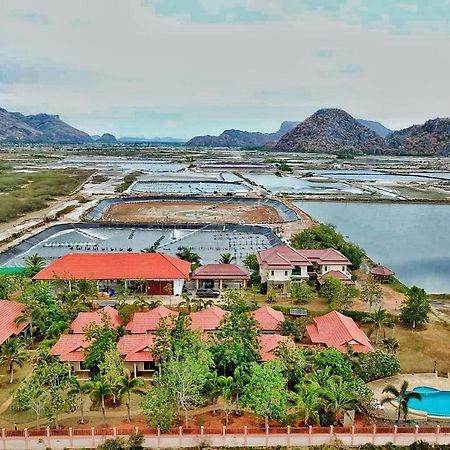 Ampai Farm Resort Sam Roi Yot Eksteriør bilde